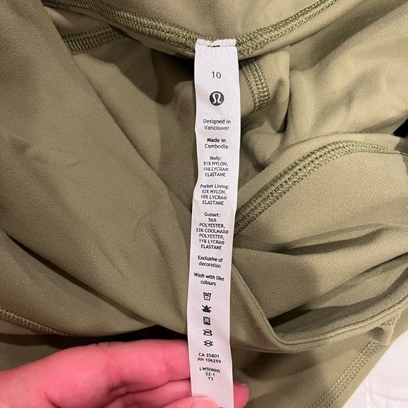 Lululemon bronze green groove pant size 10 NWOT - Picture 3 of 3